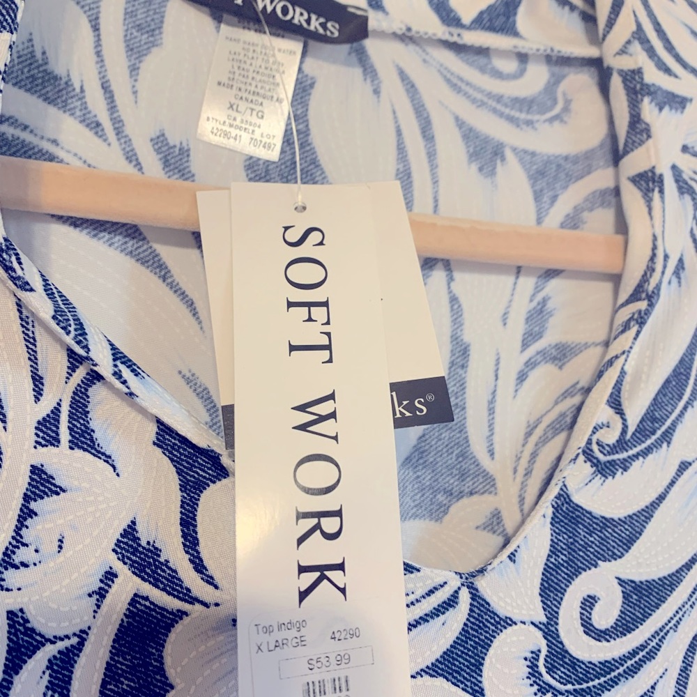 Blue and white blouse (New)